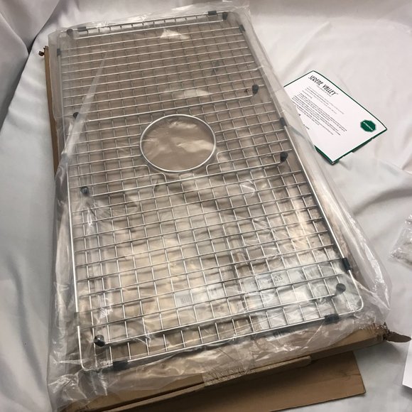 Serene Valley Sink Bottom Basin NDG2916C Centered Drain Stainless Steel NEW - Picture 4 of 11